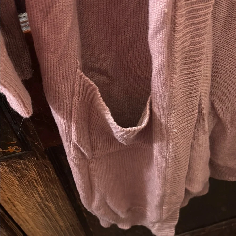 Cozy Pink Hooded Cardigan Size Large (very roomie) - Picture 2 of 4